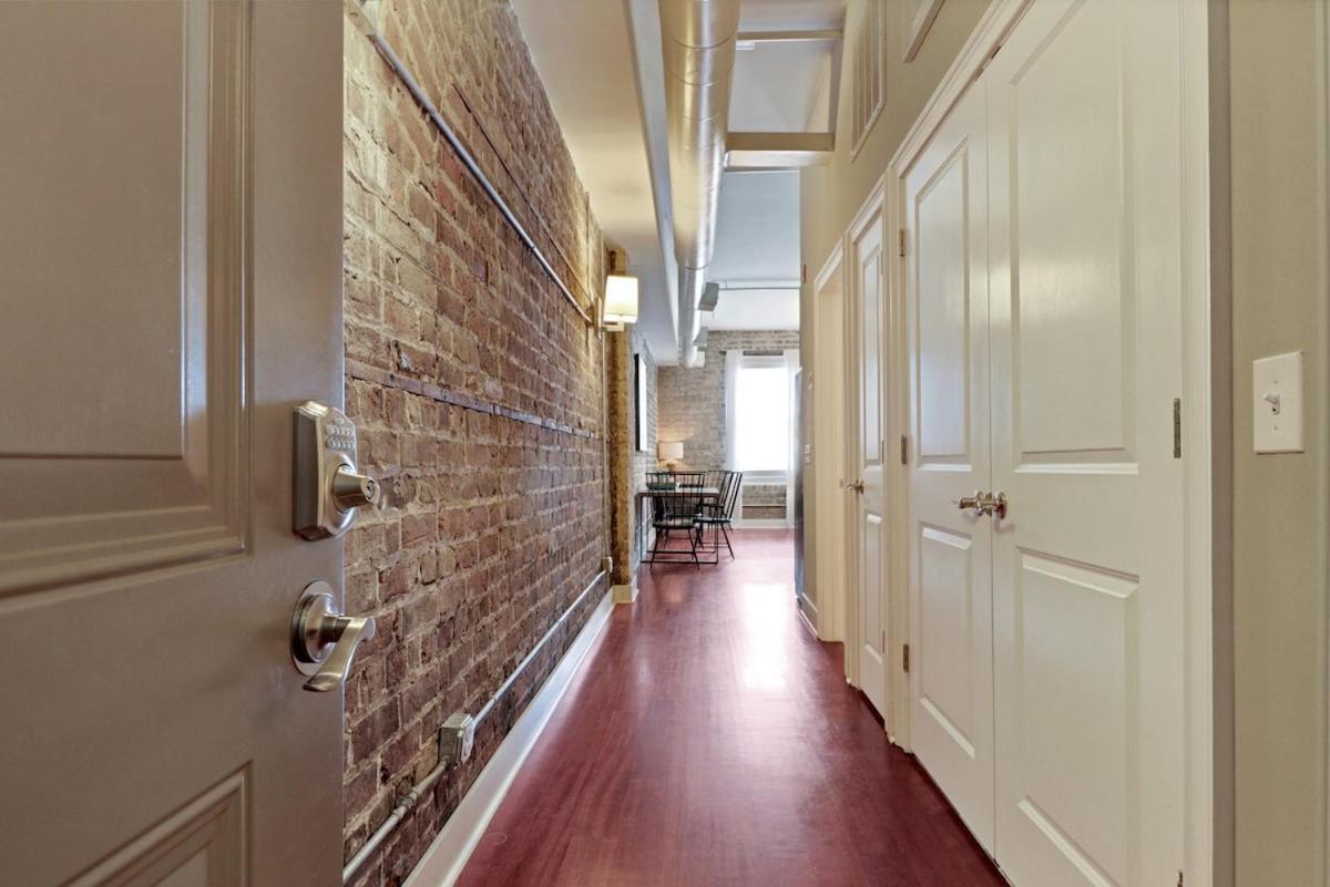 Appartement Downtown Loft- Steps Away From Plant Riverside! Savannah
